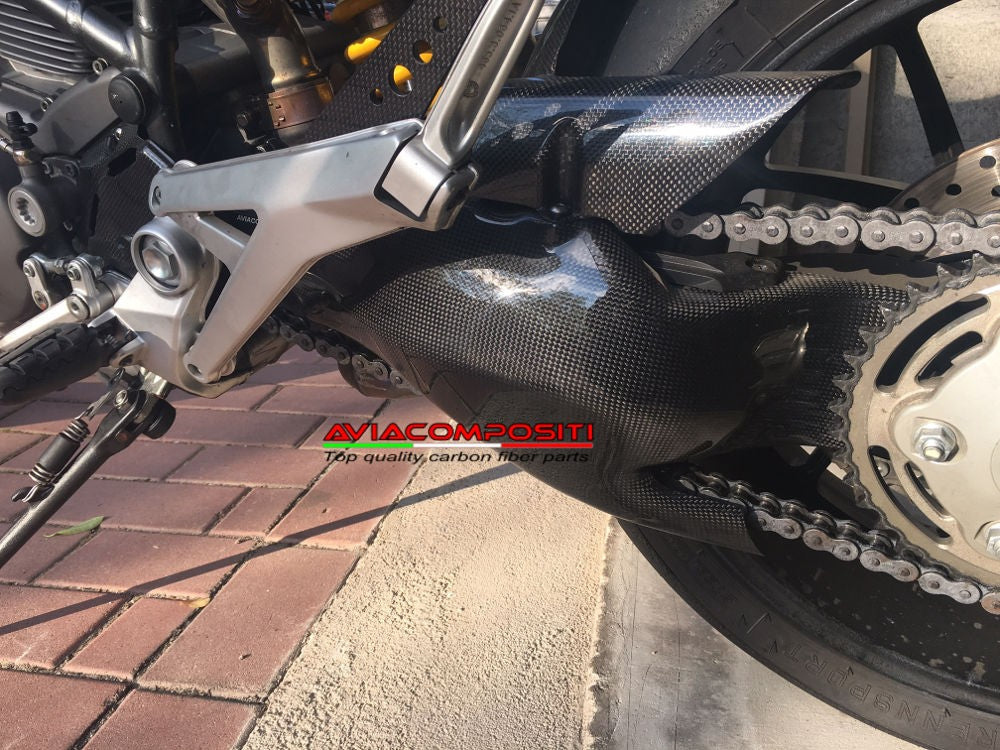 Integral swingarm cover for Ducati Hypermotard 1100-796